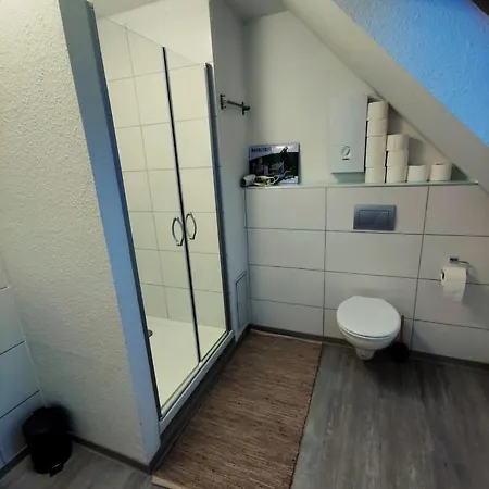 Dachgeschosswohnung Mit Klimaanlage In Bester Lage Menden Exterior foto