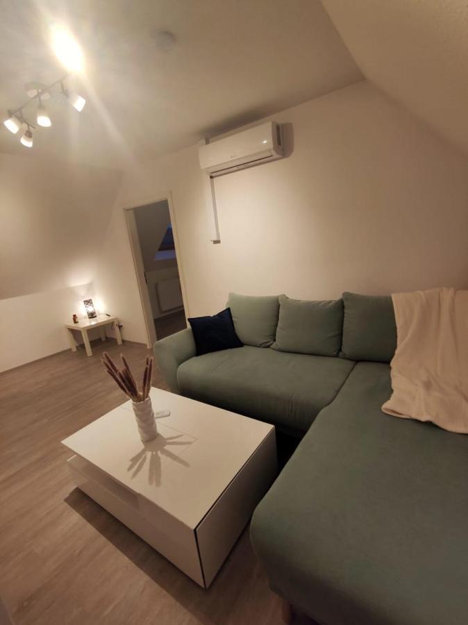 Dachgeschosswohnung Mit Klimaanlage In Bester Lage Apartamento Menden